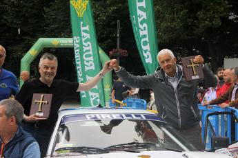 Antonio Zanini y Josep Autet. Homenaje en el Rallye de Avilés Histórico de 2024 (Foto: Daniel Ceán-Bermúdez Pérez)